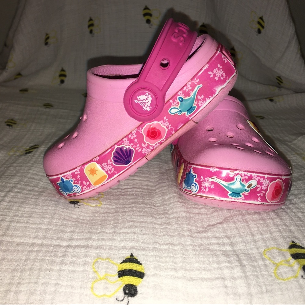 Crocs - Picture 2 of 4